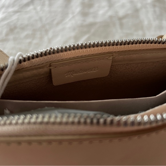 Madewell purse - Picture 9 of 11